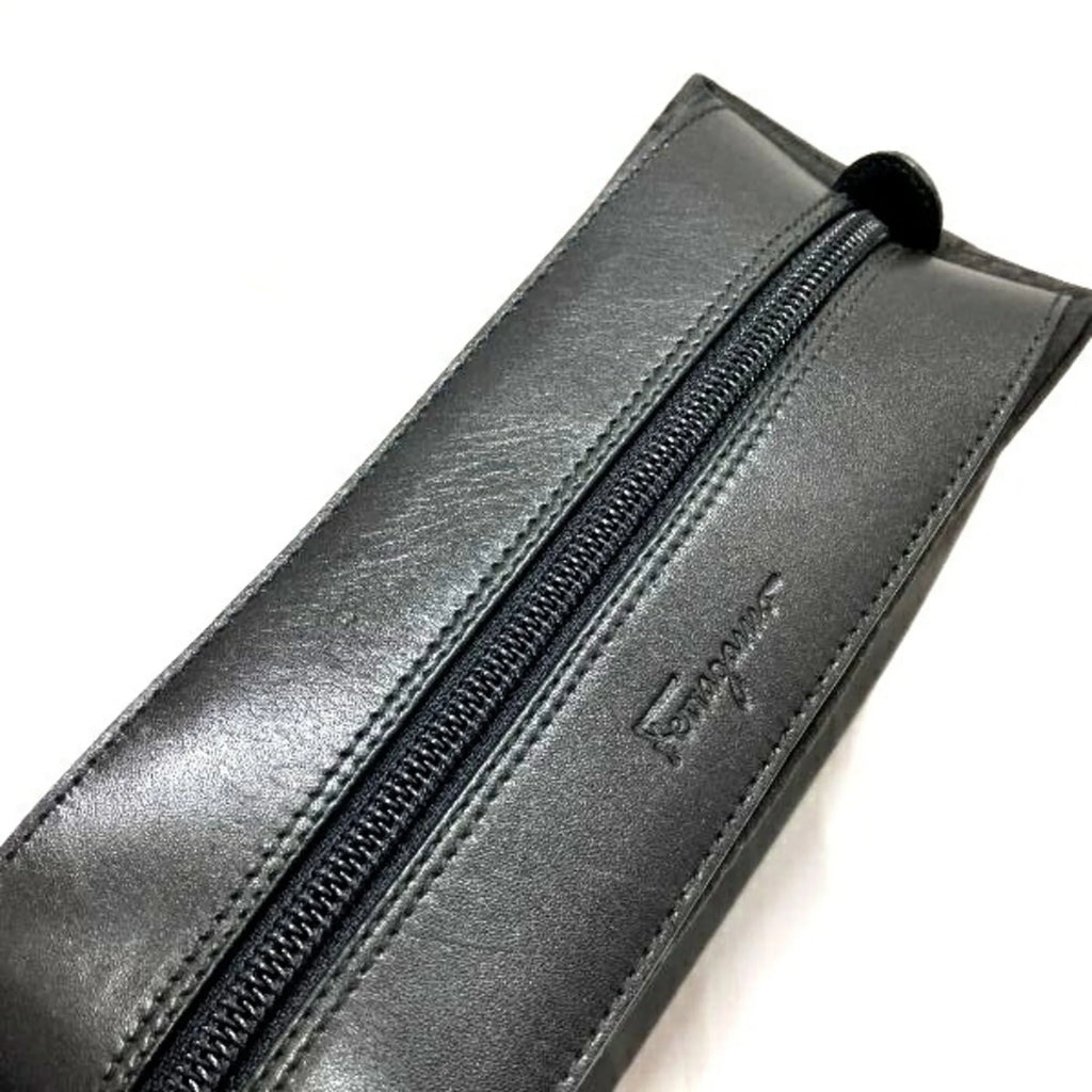 Black Nylon Pouch I22471